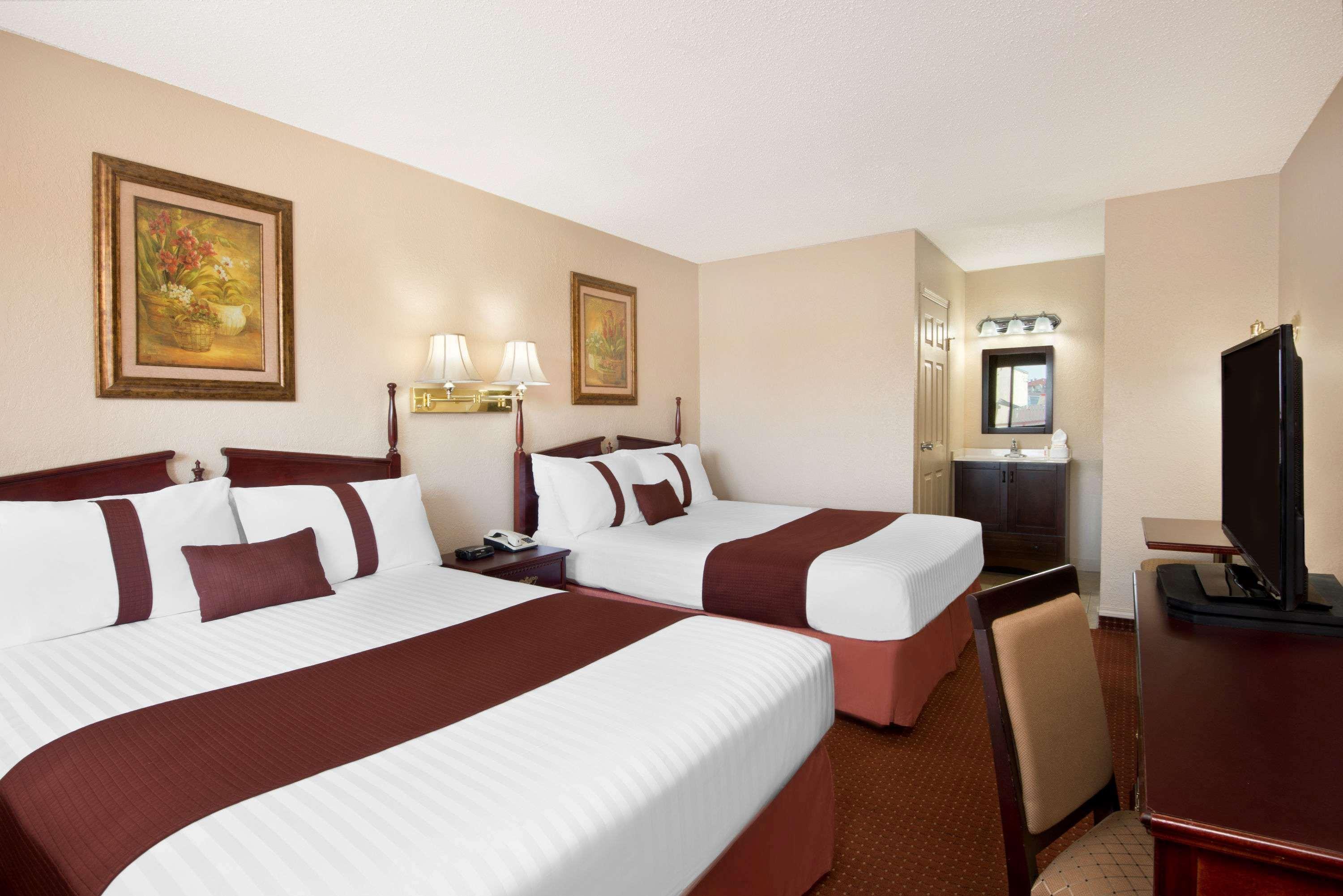 Howard Johnson By Wyndham Red Deer Luaran gambar
