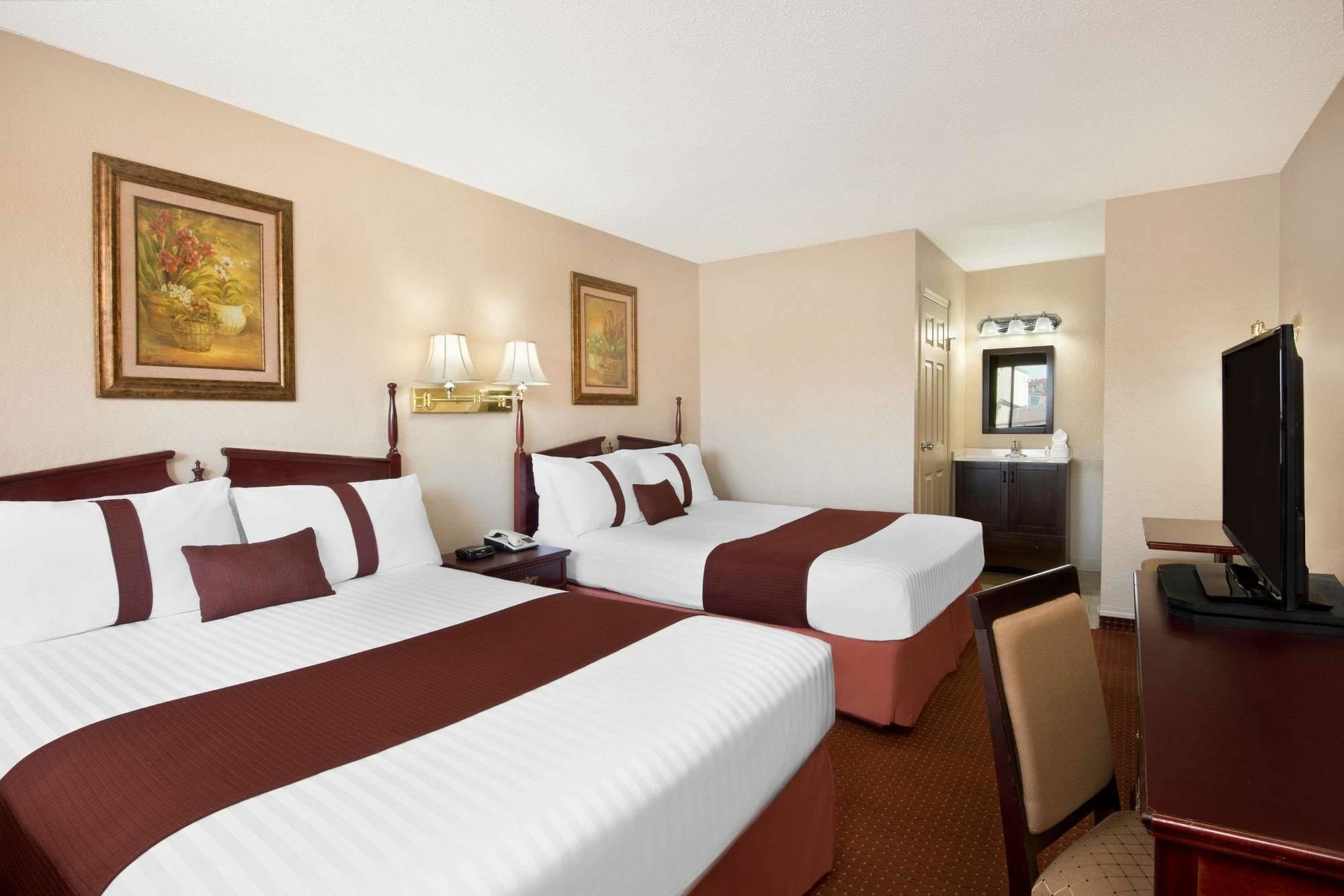 Howard Johnson By Wyndham Red Deer Luaran gambar
